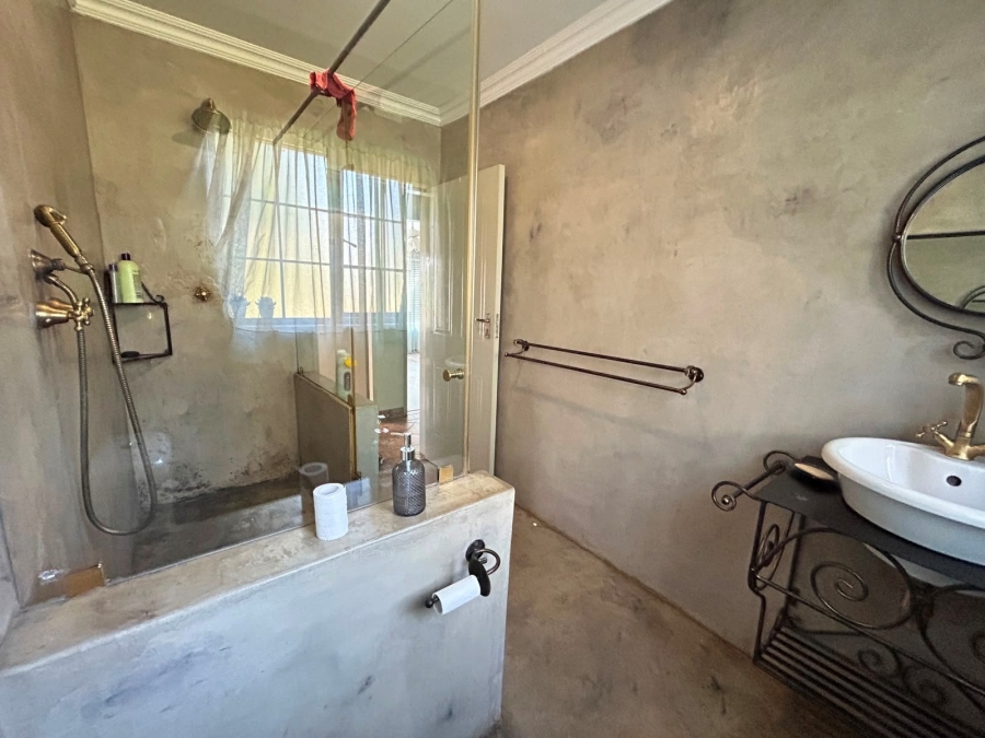 3 Bedroom Property for Sale in Waterval East North West